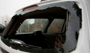 suv back glass broken